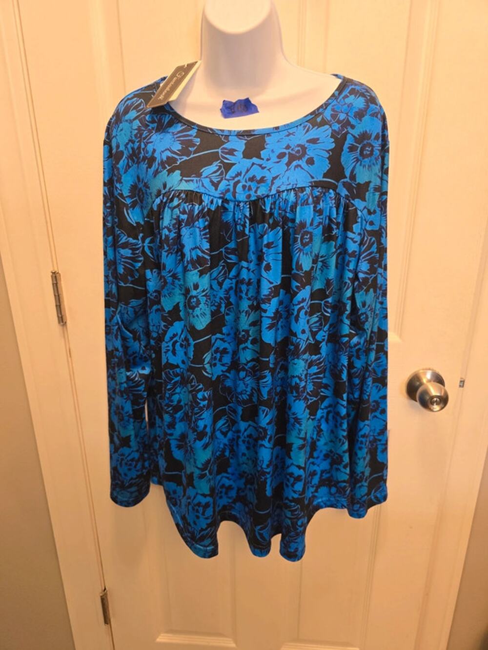 V40 Fantaslook 2xl long sleeve blouse new with tags blue black